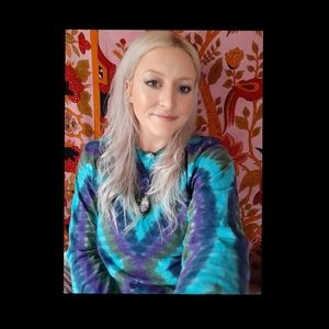 Meet your Posher, Amelia